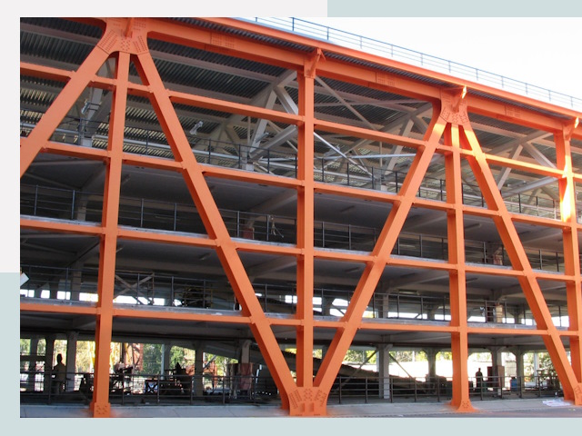 Многоуровневые паркинги в Ханты-Мансийск от 613 руб.